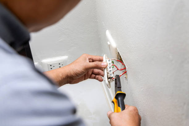 Best Circuit Breaker Repair  in Sioux City, IA